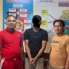 Kapolsek Ampek Angkek(Kiri)  dan Kanit Reskrim Polsek Ampek Angkek(Kanan) saat mendampingi Pelaku Tindak Pencurian di Polsek Ampek Angkek